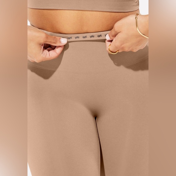 Fabletics YITTY Nearly Naked Shapewear High Waist Short - Picture 5 of 11